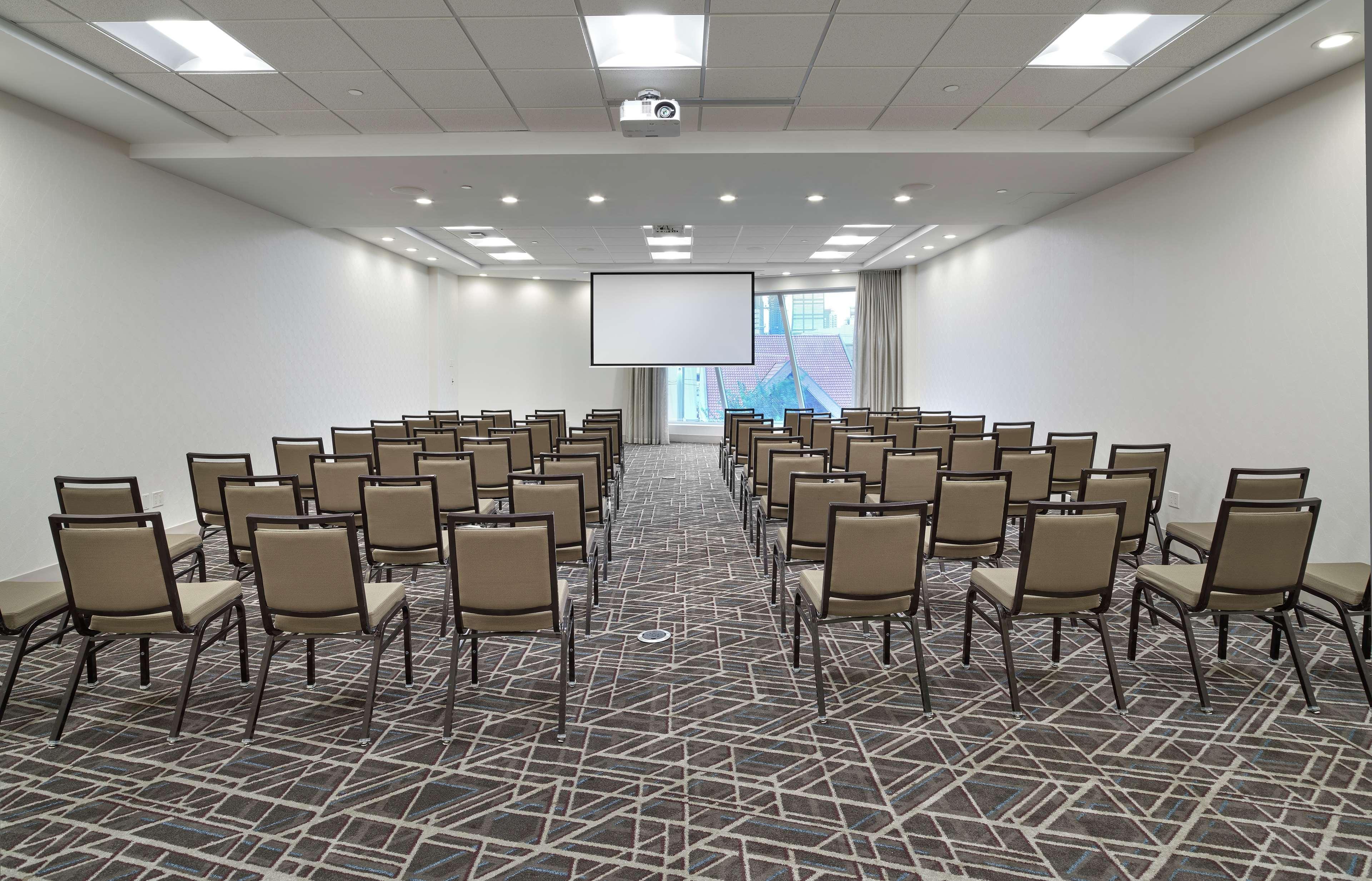 Doubletree By Hilton Edmonton Downtown Otel Dış mekan fotoğraf