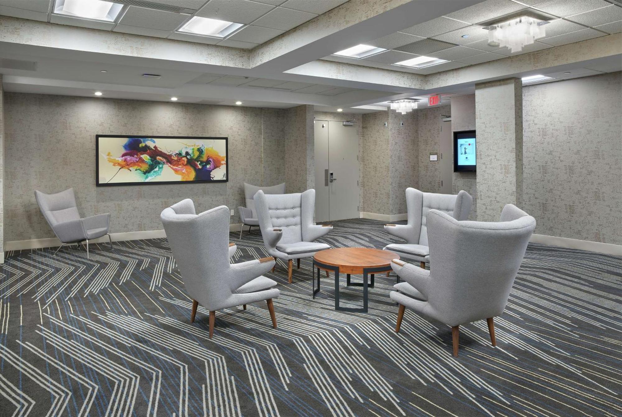 Doubletree By Hilton Edmonton Downtown Otel Dış mekan fotoğraf